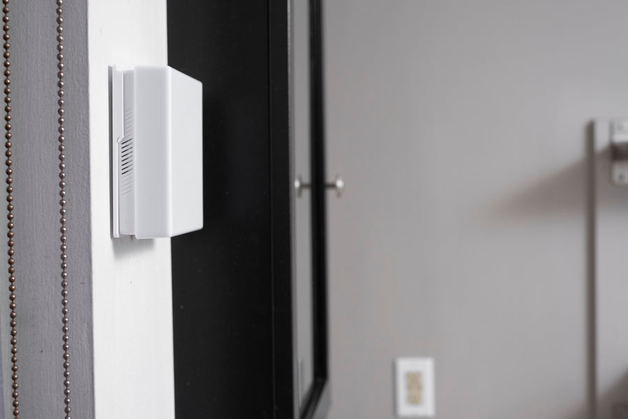 SquareGlow Smart Flasher - WiFi-Enabled Visual Alert System