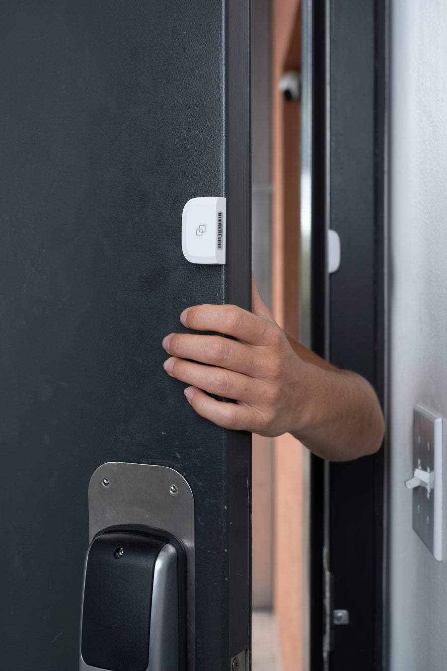 SquareGlow Door/Window Sensor - Wireless Open-Door Alerts